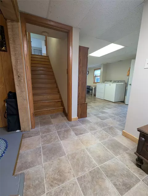 Entry Way - e799 1150th Avenue, Downing, WI 54734 photo 5 of 5