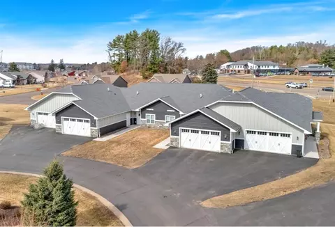 1368 Cypress Ct, Altoona, WI 54720