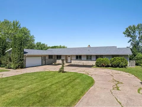 103 Hilltop Dr, Rice Lake, WI 54868