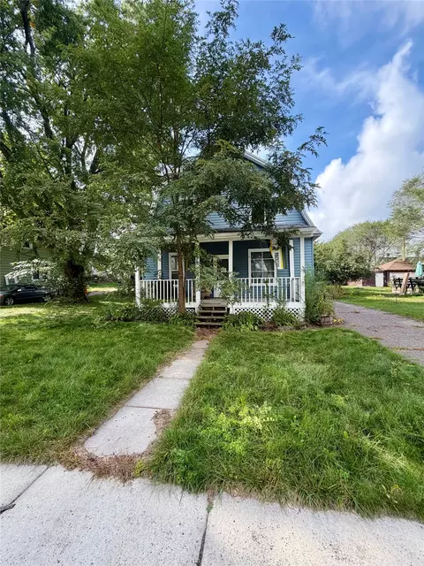538 Spring St #2, Eau Claire, WI 54703