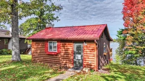 1010 Colan Blvd, Rice Lake, WI 54868