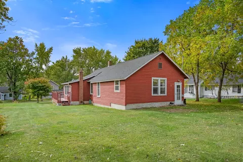 Exterior - 113 7th Ave, Shell Lake, WI 54871 photo 4 of 6