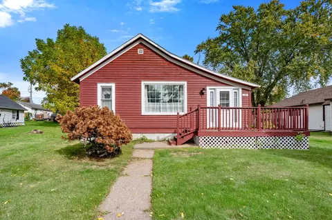 Exterior - 113 7th Ave, Shell Lake, WI 54871 photo 2 of 6