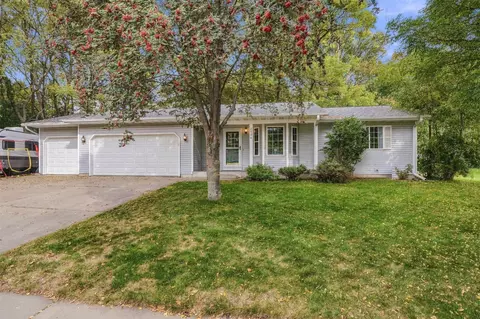 2704 Hemlock, Eau Claire, WI 54703