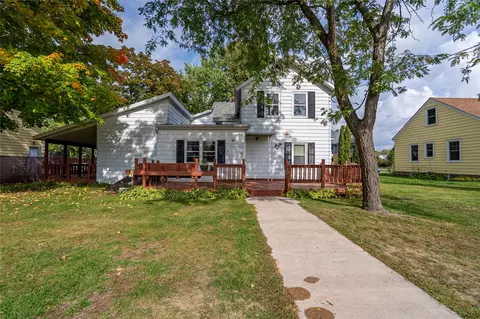 16 S Grove St, Chippewa Falls, WI 54729