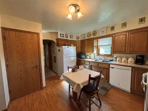 Kitchen - 1612 6th Ave, Bloomer, WI 54724 photo 1 of 4