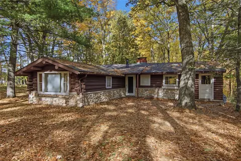 12402 W Roberts Ln, Hayward, WI 54843