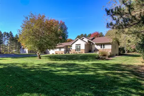 1900 N 60th Ave, Eau Claire, WI 54703