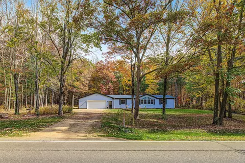 10941 200th St, Jim Falls, WI 54748