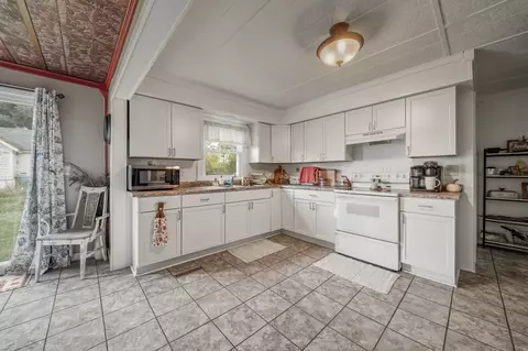 Kitchen - 334 E 2nd Ave, Stanley, WI 54768 photo 1 of 5