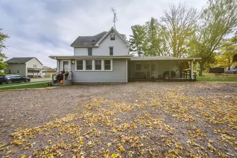 Exterior - 334 E 2nd Ave, Stanley, WI 54768 photo 1 of 13