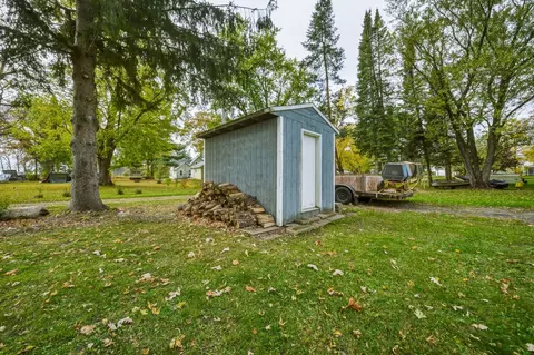 Exterior - 334 E 2nd Ave, Stanley, WI 54768 photo 6 of 13