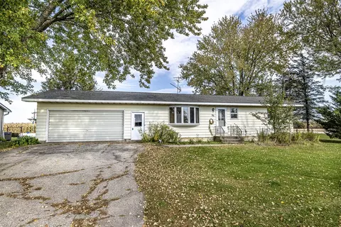 101 Hart St, Melrose, WI 54642