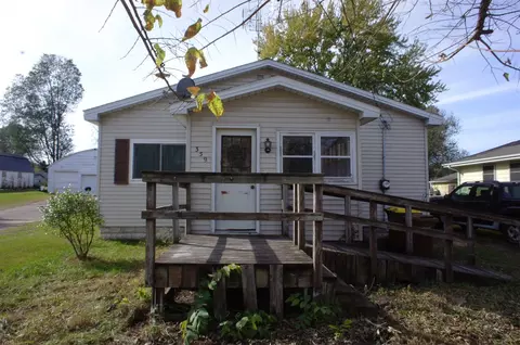 359 S State St, Mondovi, WI 54755