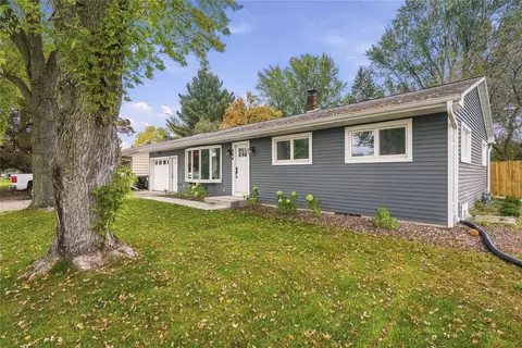 Exterior - 204 E Rusch St, Thorp, WI 54771 photo 3 of 11