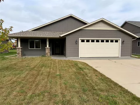 3342 Vineyard St, Eau Claire, WI 54703