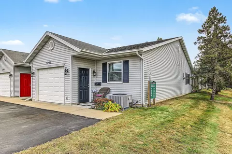 3201 Craig Rd, Eau Claire, WI 54701
