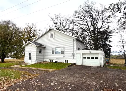 S12650 Highway R, Augusta, WI 54722
