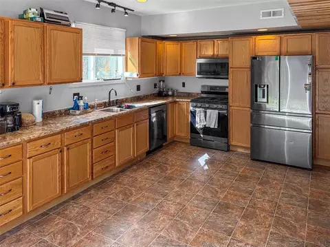 Kitchen - 8037 N Pow Rd, Springbrook, WI 54875 photo 4 of 6