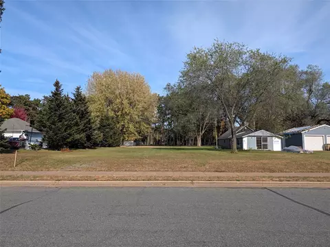 3370 Delbert Rd, Eau Claire, WI 54703