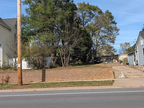 824 Main St, Eau Claire, WI 54701