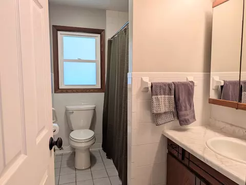Bath - e1997 Cedar Road, Eau Claire, WI 54701 photo 1 of 2