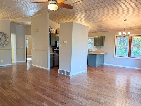 Living - e1997 Cedar Road, Eau Claire, WI 54701 photo 5 of 10