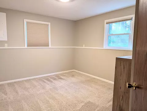 Bedroom - e1997 Cedar Road, Eau Claire, WI 54701 photo 4 of 4