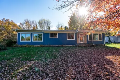 3001 W Cameron St, Eau Claire, WI 54703