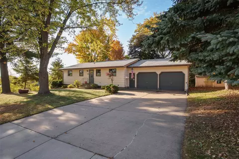 2725 Somona Pkwy, Eau Claire, WI 54703