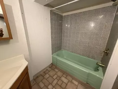 Bath - 415 Bashaw St UNIT S 1-4, Spooner, WI 54801 photo 4 of 5