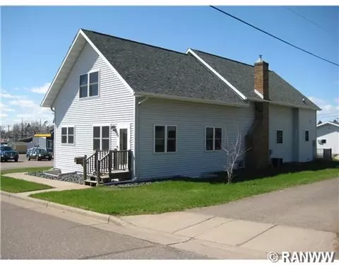 717 18th Ave, Bloomer, WI 54724 photo 1