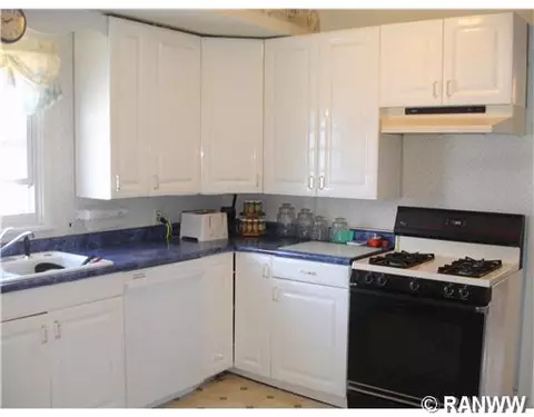 520 S Riverside Dr, Cornell, WI 54732 photo 3