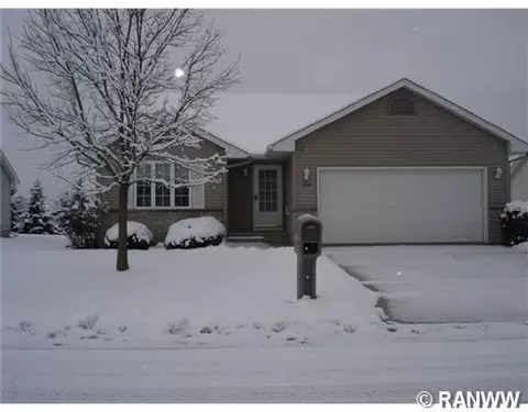 3404 E Meadows Pl, Eau Claire, WI 54701 photo 1