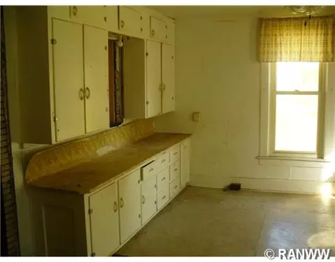 713 4th St, Chetek, WI 54728 photo 5