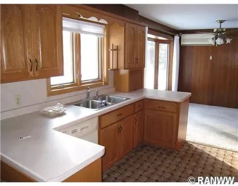 925 Schofield St, Chetek, WI 54728 photo 4