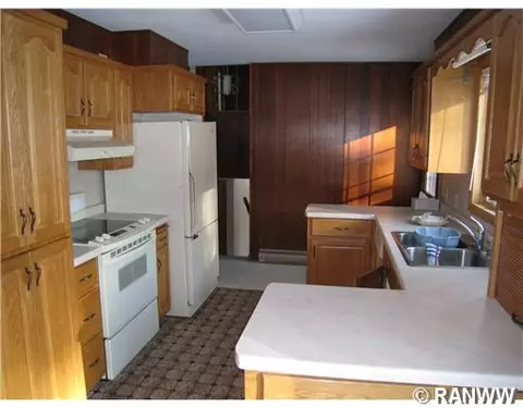 925 Schofield St, Chetek, WI 54728 photo 5