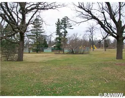 213 E River Ave, Barron, WI 54812 photo 4