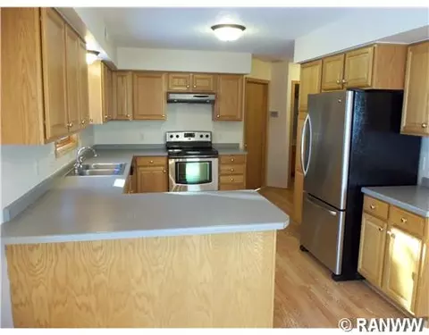 1985 Windmill Dr, Baldwin, WI 54002 photo 12