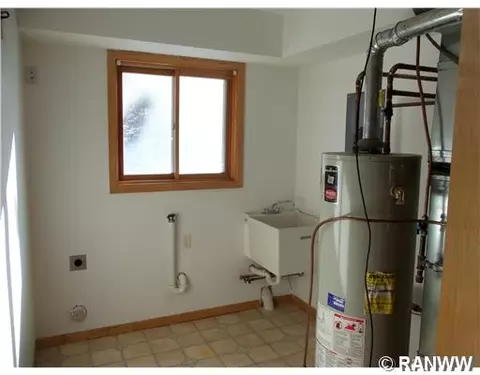 1985 Windmill Dr, Baldwin, WI 54002 photo 11