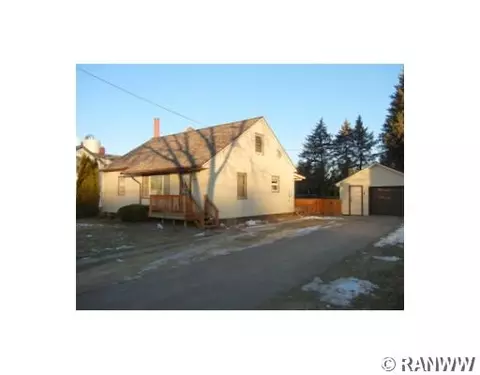 809 17th Ave, Bloomer, WI 54724 photo 2