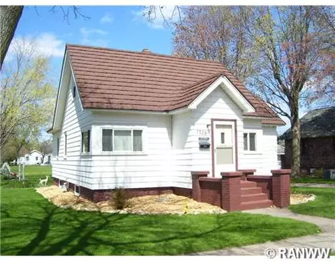1709 19th Ave, Bloomer, WI 54724 photo 1