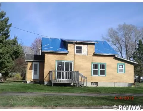 700 E Park Ave, Luck, WI 54853 photo 1