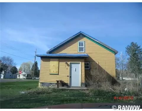 700 E Park Ave, Luck, WI 54853 photo 2