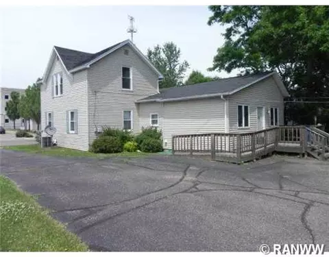 29 E Spruce St, Chippewa Falls, WI 54729 photo 2