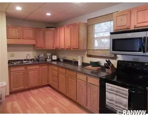 29 E Spruce St, Chippewa Falls, WI 54729 photo 5