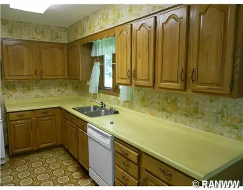 323 1st Ave, Stanley, WI 54768 photo 4