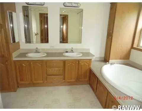 14 N Pine St, Luck, WI 54853 photo 7