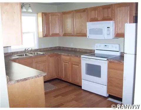 404 Euclid Ave, Barron, WI 54812 photo 4