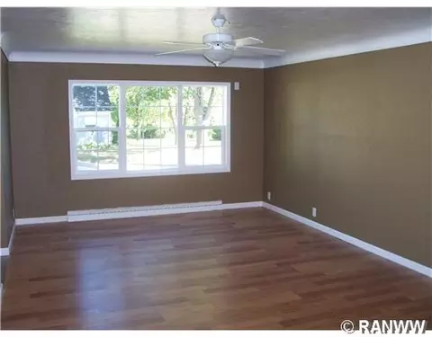 404 Euclid Ave, Barron, WI 54812 photo 6